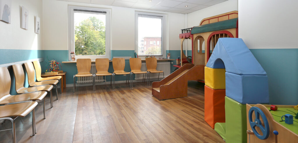 Wartezimmer-Wandsbek-Kinderaerzte